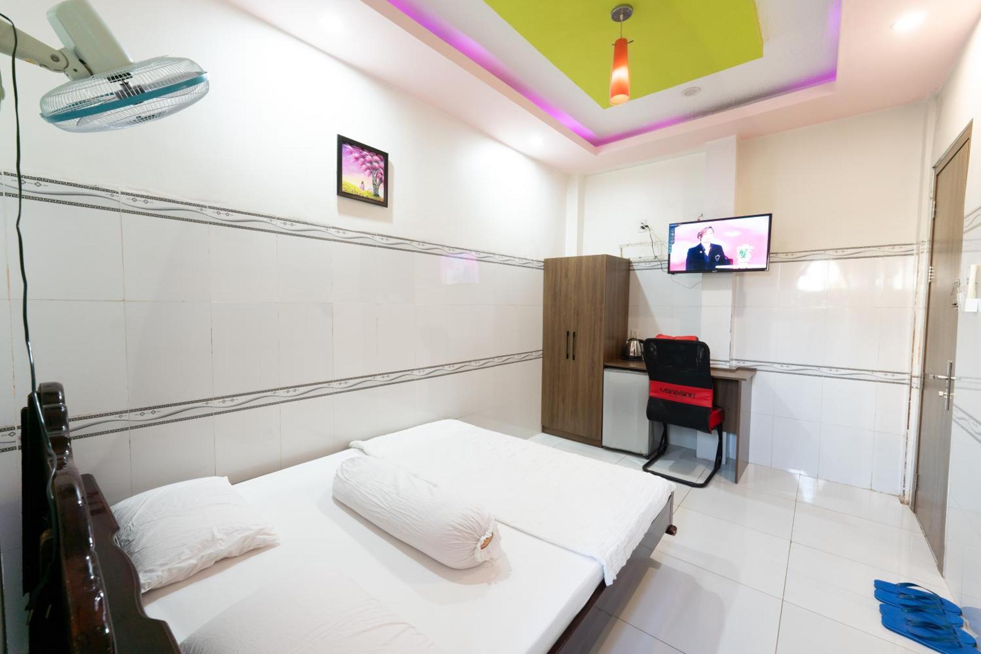 Thien Thanh Hotel Vĩnh Long Exterior photo
